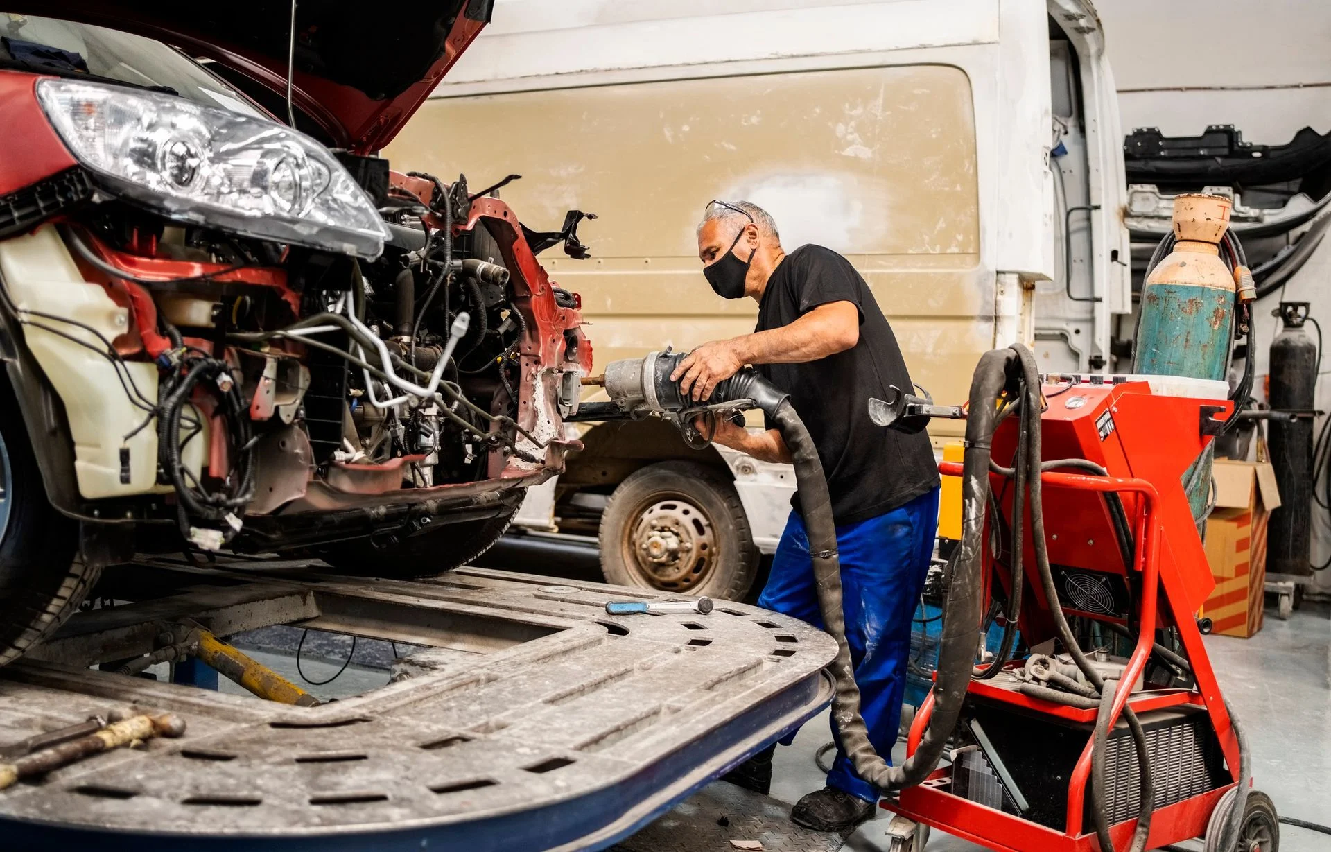 Auto Body Shop Marketing: How To Beat Big Chains And Keep Your Bays Full In 2026